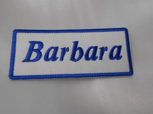 BARBARA NEU BESTICKT NÄHEN / AUFBÜGELN NAMEN PATCH BLAU AUF WEISS - Bild 1 von 3