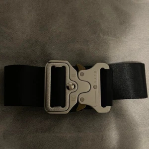 Alyx Metal Buckle Belt - Adjustable - Picture 1 of 5