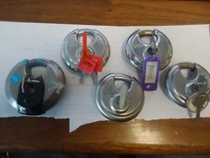 5 Circular Security Padlocks w / Keys - Picture 1 of 6