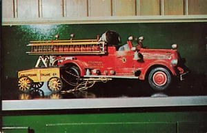 Colección de camiones de bomberos CK Robinson #8169, camión escalera roja, postal vintage - Imagen 1 de 2