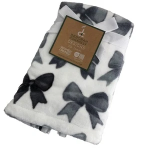 New Deborah Connolly Set 2 Hand Tip Towels Plush Luxury Grey Bows - Picture 1 of 3
