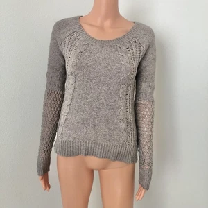American Eagle Outfitters women's knit sweater, brown/tan, long sleeve, size M - Picture 1 of 18