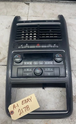 Dodge Journey 2009-2010 calefacción control de aire acondicionado con bisel OEM Foto 1 de 4