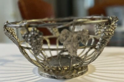 Wire Basket Silver Plate Vintage Ornate Grapes French Country Cottagecore 9.5 “ - Image 1 of 4