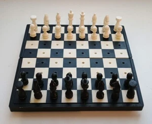 Vintage Soviet Chess Pocket Travel Leningrad USSR - Picture 1 of 9