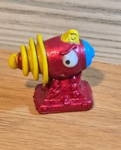 Ultra Rare Trash Pack Blaster #332 Moose Toys Series 2 Metallic Red M1 - Afbeelding 1 van 8