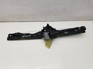 Peugeot Expert 2017 ventana lateral del pasajero delantero izquierdo reg y motor 9809327980 - Imagen 1 de 10