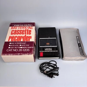 RADIO VINTAGE SHACK REALISTICO REGISTRATORE A CASSETTE TRS-80 CTR-80A 26-1206 26-1205 - Foto 1 di 14