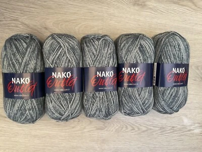 Nako knitting / crochet DK yarn with wool in Blue/Grey. 5 x 100g.