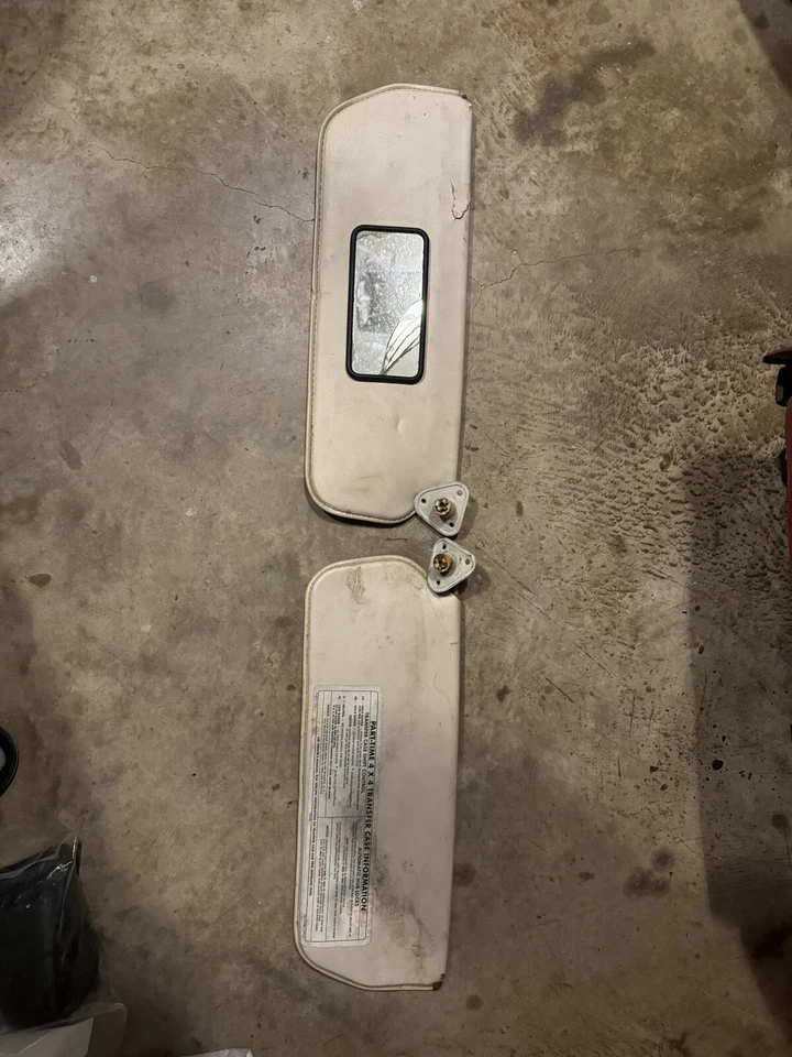 Chevrolet Blazer 1987 parasoles  Foto 1 de 4