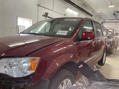 Used Front Right Seat Belt Front fits: 2013 Chrysler Town & country bucket seat Foto 1 de 4
