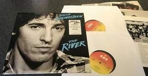 BRUCE SPRINGSTEEN-THE RIVER-UK 1ST PRESS CBS 1980 VINYL x2 LP+INNERS & INSERT - Picture 1 of 10