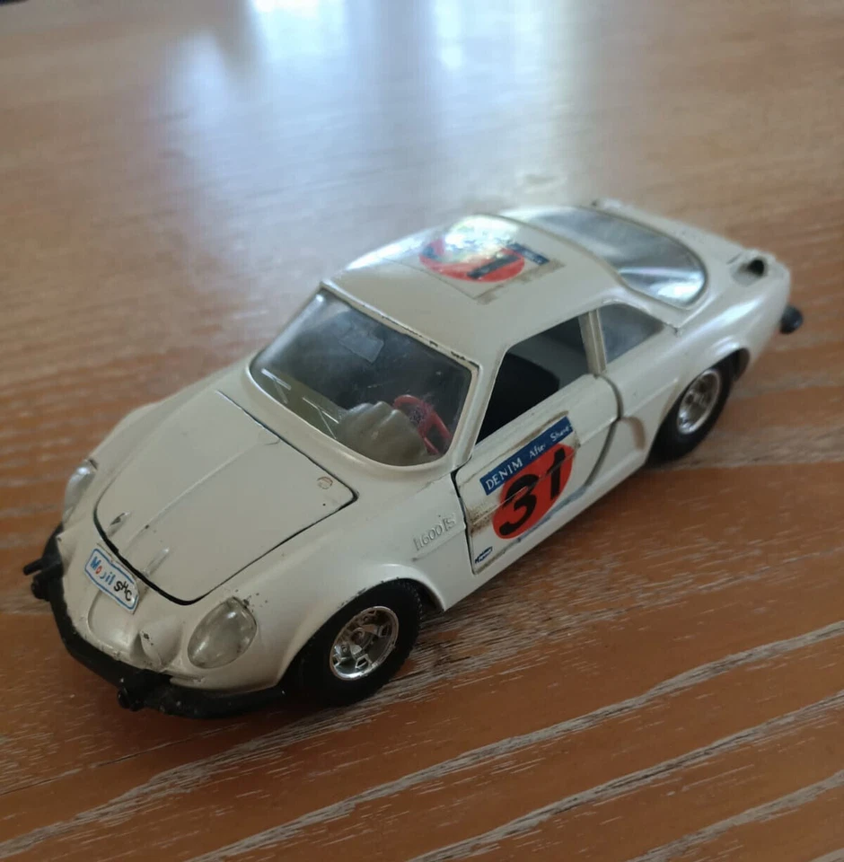 BURAGO - RENAULT - ALPINE A110 RALLY N 31 DENIM MACCHINA GIOCO - Immagine 1 di 4
