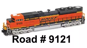 AZL 63102-7 Z Scale BNSF Swoosh SD70ACe Locomotive #9121 *NEW TESTED - Picture 1 of 4