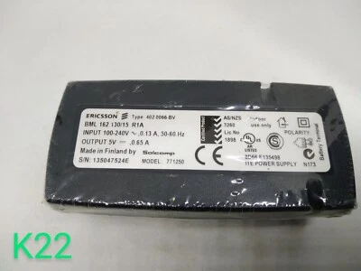 ERICSSON TRAVEL CHARGER TYPE: 4020066-BV  5V, 650mA (ORIGINAL) - Image 1 of 4
