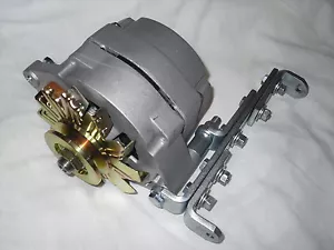 Car Tractor 12 volt 60 amp 1 wire alternator Positive Ground w/Bracket & pulley - Bild 1 von 1