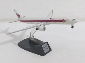 76296 Modellismo Fabbri 1/460 - BOEING 777-300 Thai Airways - Picture 1 of 4