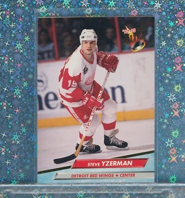 🥅 STEVE YZERMAN 1992-93 Fleer Ultra Detroit RED WINGS #55 HOF 🤩 🚨LOOKY - Image 1 of 2