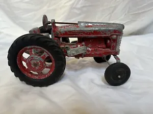 Vintage Hubley 1/12 Scale 1950’s Wide Front End Tractor Toy Model Die Cast USA - Picture 1 of 9