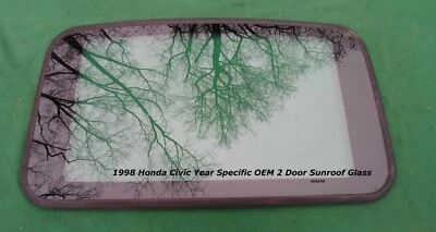 1998 HONDA CIVIC 2 DOOR OEM YEAR SPECIFIC SUNROOF GLASS FREE SHIPPING! - Image 1 of 4