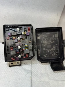2006-2011 Chevrolet Impala Fuse Box Relay Module 20817315 01 OEM (7) - Bild 1 von 10