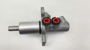 CILINDRO MAESTRO DE FRENO AUDI A6 RS4 RS6 S4 S6 OEM #4B3611021 - Imagen 1 de 4