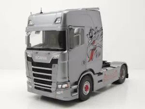 Scania S770 Highline Trattore Argento Modellino 1:24 Solido - Foto 1 di 9