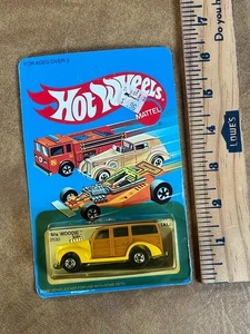 Woodie 1982 Hot Wheels Mattel años 40 vintage sin perforar Mattel #2530 Hot Rod - Imagen 1 de 12