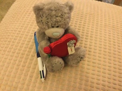 Me To You Valentine Bear - Excellent Condition - Image 1 of 4