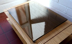Piece of Naim Fraim glass and Naim balls and cups - Picture 1 of 5