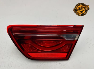 Jaguar XE 2016-2019 trasero derecho pasajero tapa maletero interior luz trasera OEM Foto 1 de 4