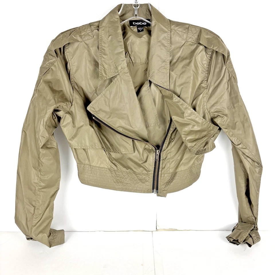 Chaqueta Bebe Recortada Nylon Cremallera Verde Aguacate Pequeña Ligera Estilo Moto Foto 1 de 4