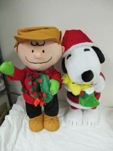 GEMMY HOLIDAY GREETERS PEANUTS CHARLIE BROWN & SANTA SNOOPY PELUCHE 22" - Imagen 1 de 8