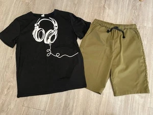 Boys Black Headphones T Shirt Green Pull on Shorts Set, XL 13-14, Outfit Lot - Picture 1 of 3