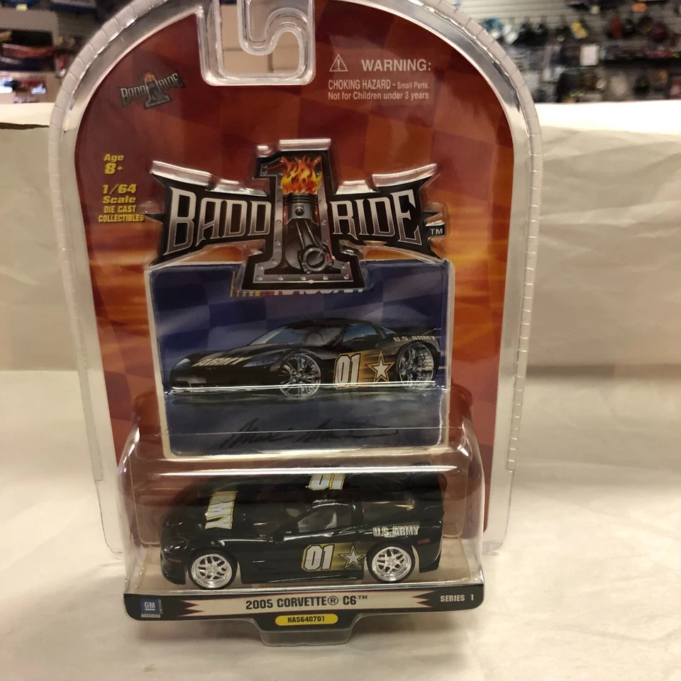 Badd1Ride Mark Martin Chevy Corvette-C6 Diecast # 01 2005 Serie 1 1/64.  Foto 1 de 3