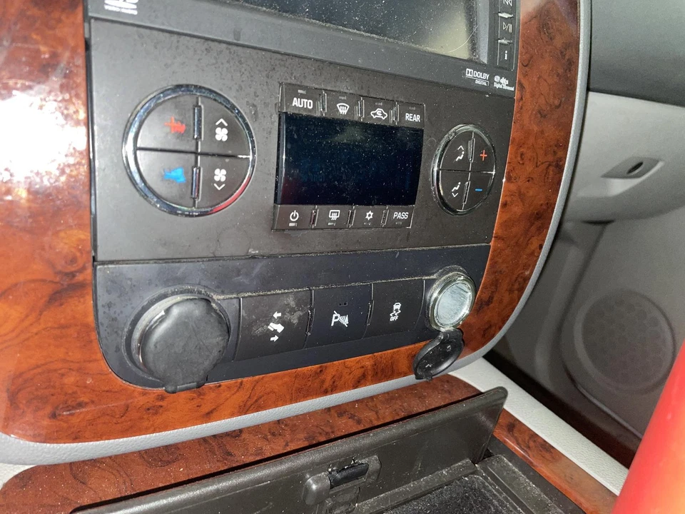 Used A/C Selector Switch fits: 2012 Chevrolet Suburban 1500 dash mounted w/o hyb - Image 1 of 4
