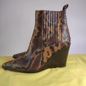 Wittner Heeled Boots Womens 42 Leopard Design Scaled Texture Black & Brown - Picture 1 of 18
