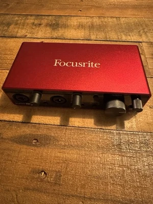 Focusrite Scarlett 2i2 3rd Gen USB Audio Interface Red - Image 1 of 4