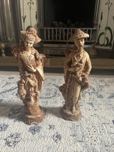 Set of 2 Vintage Asian Statues, Hand Carved Traditional Chinese Figurines - Picture 1 of 7