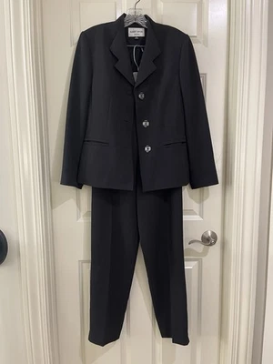 albert nipon women 2- piece pants suits size 8 - Image 1 of 4