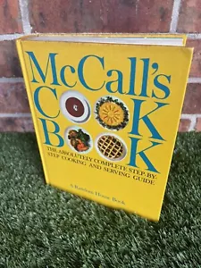 ⭐️McCall's CookBook 1963 First Printing⭐️Hardcover Yellow Cover⭐️Vintage Cooking - Picture 1 of 9