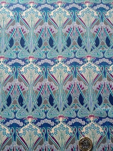Remnant piece of IANTHE Liberty of London Tana Lawn cotton approx 67 x 18 cm - Picture 1 of 3