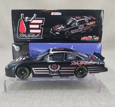 Chevrolet Monte Carlo Edición Limitada 1:24 Action Diecast Dale Earnhardt Legacy Negro Foto 1 de 4