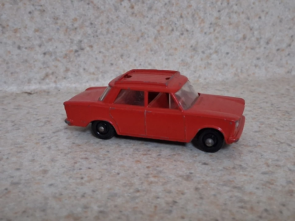 🔥RARE🔥 Vintage Lesney Matchbox Diecast Red Fiat 1500  #56 No Luggage - Image 1 of 4