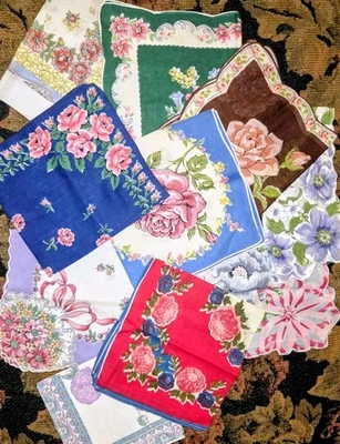 lot of 10 beauty colorful vtg Handkerchiefs - Image 1 of 4