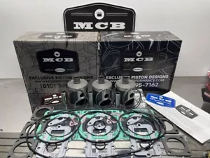 Ski Doo 1997-03 Mach Z 800 Triple Piston & Gasket Kit - Picture 1 of 2
