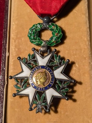 Décoration Légion D'honneur WW1 Luxe À Filets Médaille 1870 Boite Centre En or ? - Photo 1/4