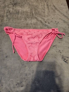 Victoria's Secret Bikini Bottom Size M Pink Lace Tie Side Swimwear Bathing Suit - Picture 1 of 3