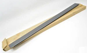 π₯ NEW Genuine Audi RS4 B7 Front Left Lower Door Molding Trim RARE 8E0853959 7DL - Picture 1 of 9