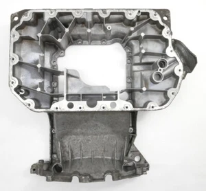 Upper Oil Pan 98-05 Audi A4 A6 VW Passat B5  2.8 V6 AHA ATQ - 078 103 603 AM - Picture 1 of 4